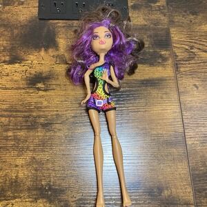Monster High Doll 2008 Gloom Beach Clawdeen Wolf Shriek CUTE Bathing Suit Swim‎